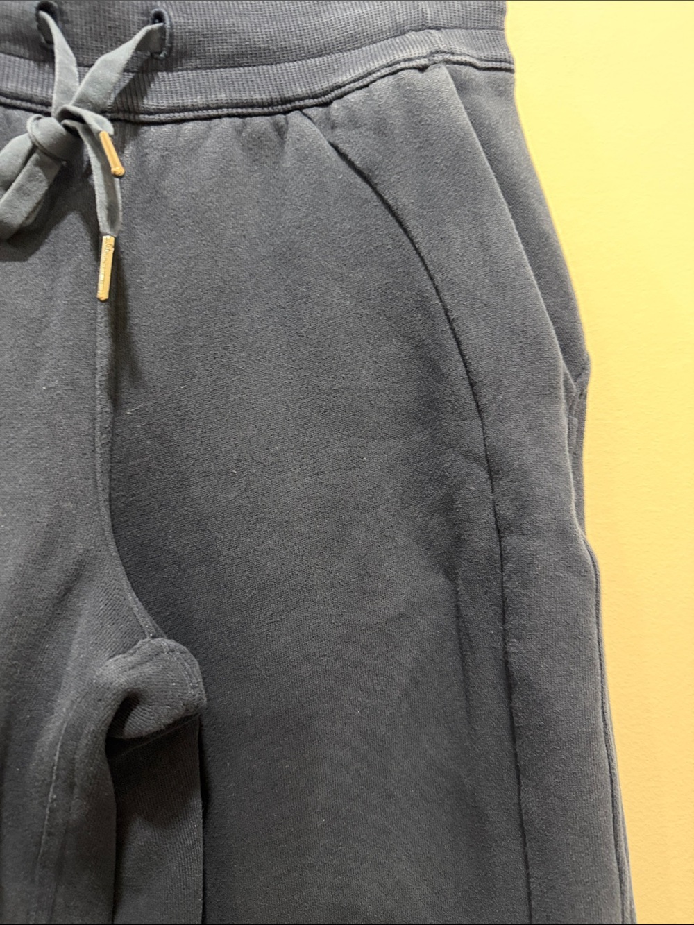 lululemon athletica Scuba Mid-Rise Wide-Leg Pant Full Length in True Navy size 4 - Picture 5 of 12